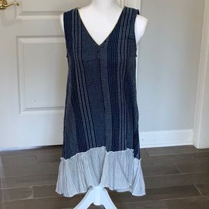 Lilla P v neck dress